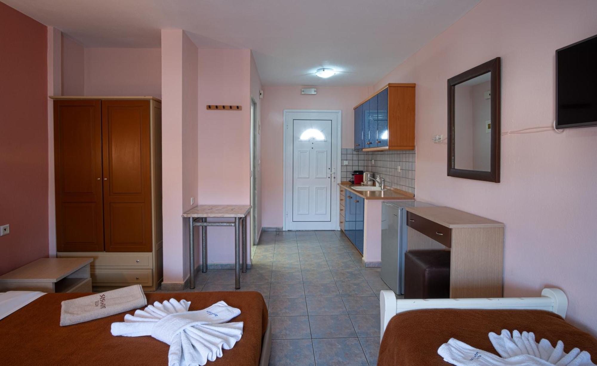 Hotel Dionysos Polichrono 폴리크로노 외부 사진